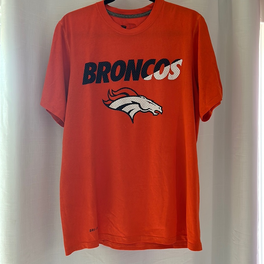 Nike Broncos Dri-Fit men’s shirt. Size M.